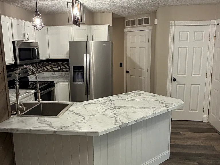 20595 Abbey Ln — Photo 10