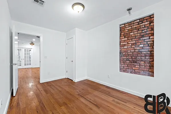 Rented by Bedford Brownstone Realty | media 27