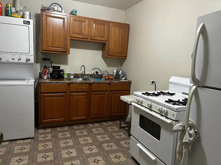 3046 N Spaulding Ave — Photo 5