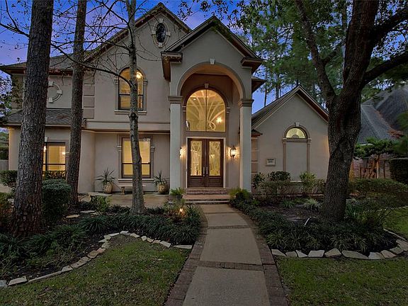 2nd image of 109 Pine Point Ct