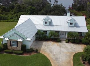 27 Cove Rd, Lake Placid, FL 33852