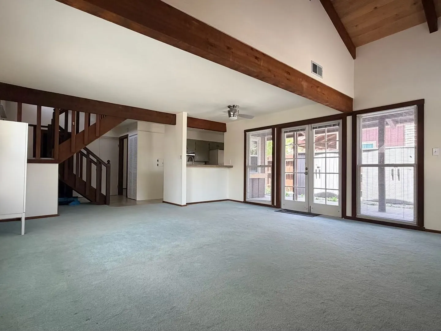 3 Bed, 2 Bath Condo In Bear Valley Ready Now! — Photo 2