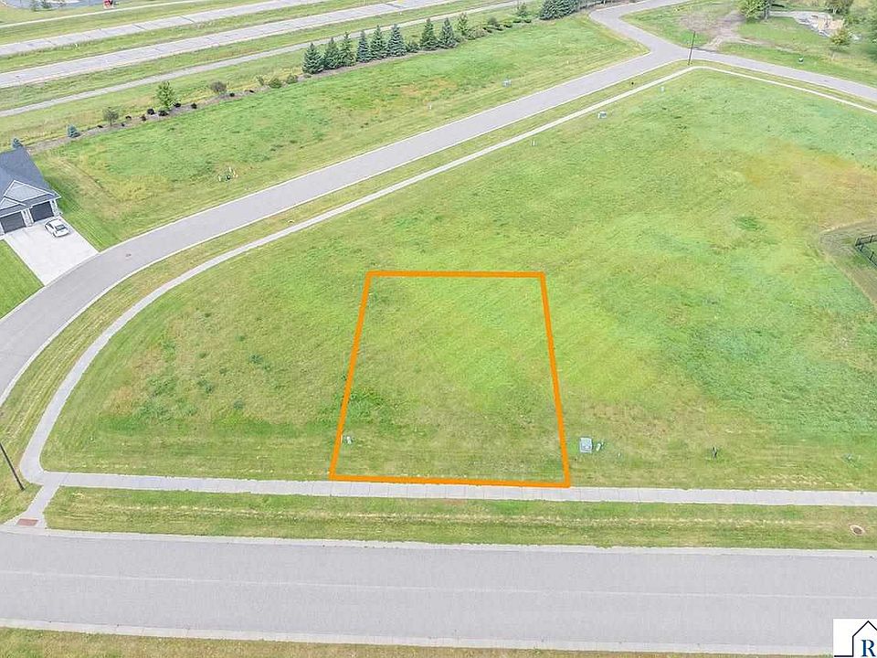 1st image of 114 Pine Creek Rd