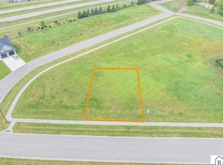 114 Pine Creek Rd, Mankato, MN 56001