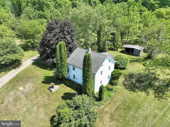 36 Plum Creek Rd, Schuylkill Haven, PA 17972