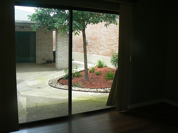 5th image of 6219 Meadow Grv