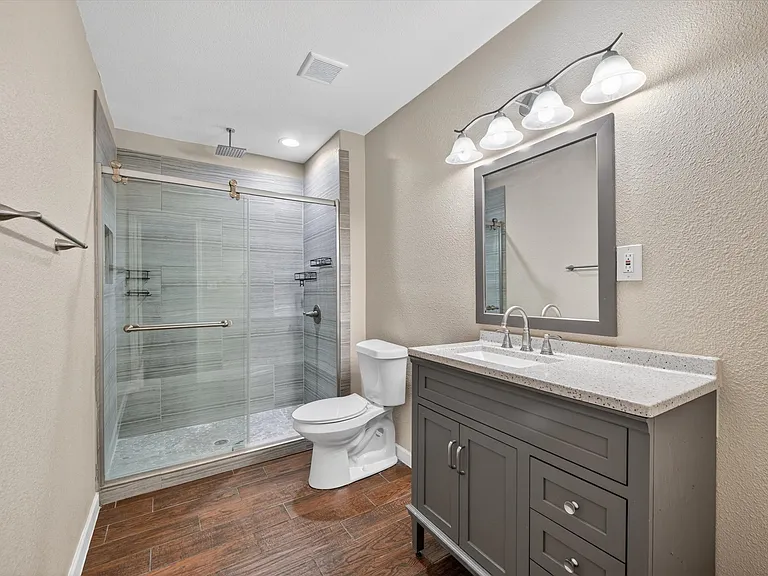 2908 Mistywood Ln — Photo 11