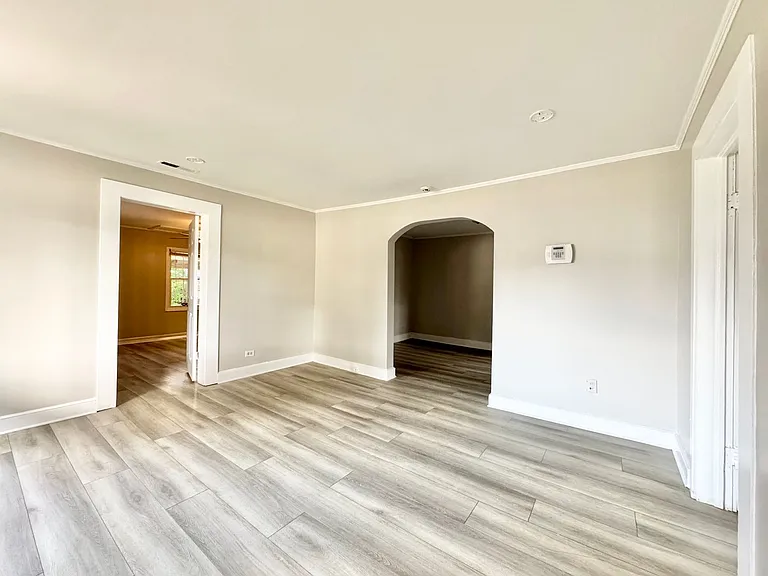 3912 N Church St — Photo 3