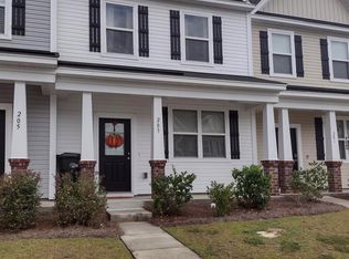 203 Woodward Rd, Goose Creek, SC 29445