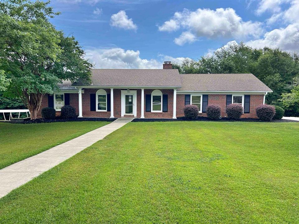 1st image of 300 Asbury Dr