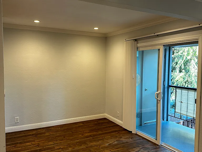 1530 Sunnyvale Ave #12 — Photo 7