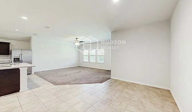 804 Loomis Trl — Photo 8