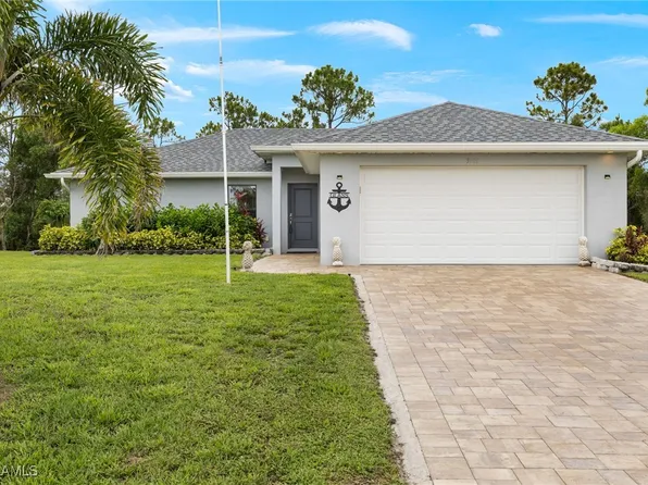 3901 NW 48th Ter, Cape Coral, FL 33993
