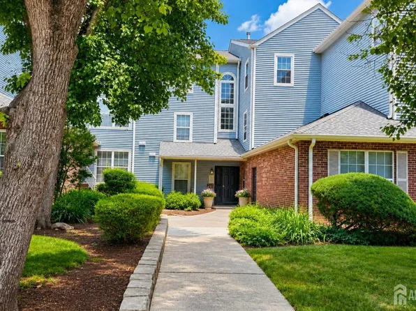 4313 Bayberry Ct, Monmouth Junction, NJ 08852
