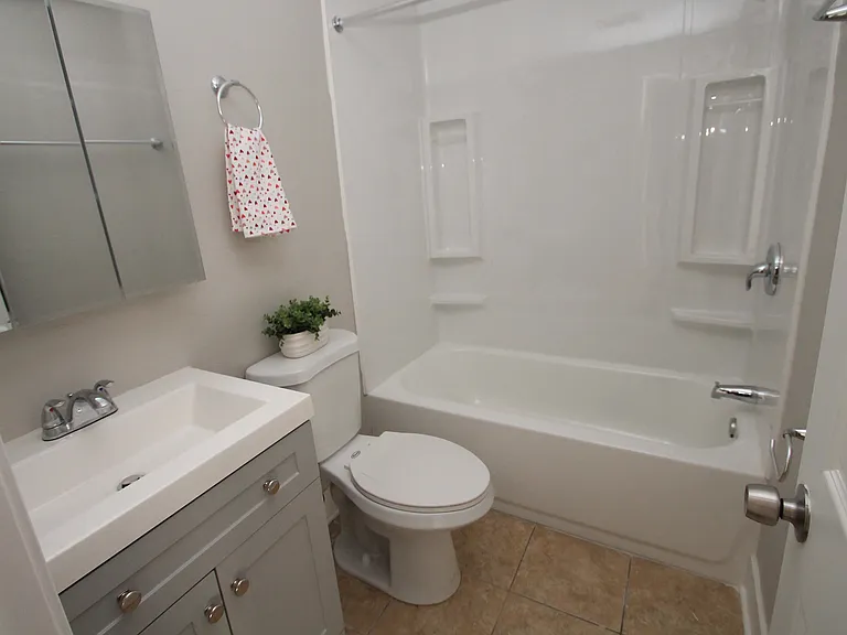 Bathroom Example 1/2 BR
