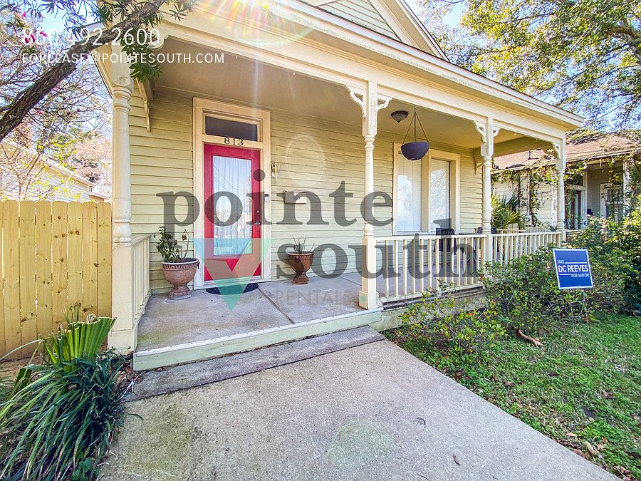 1st image of 813 E Gadsden St