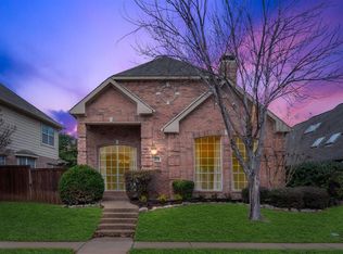 219 Wellington Rd, Irving, TX 75063