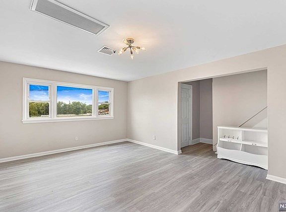2nd image of 116 Cambridge Ave #2