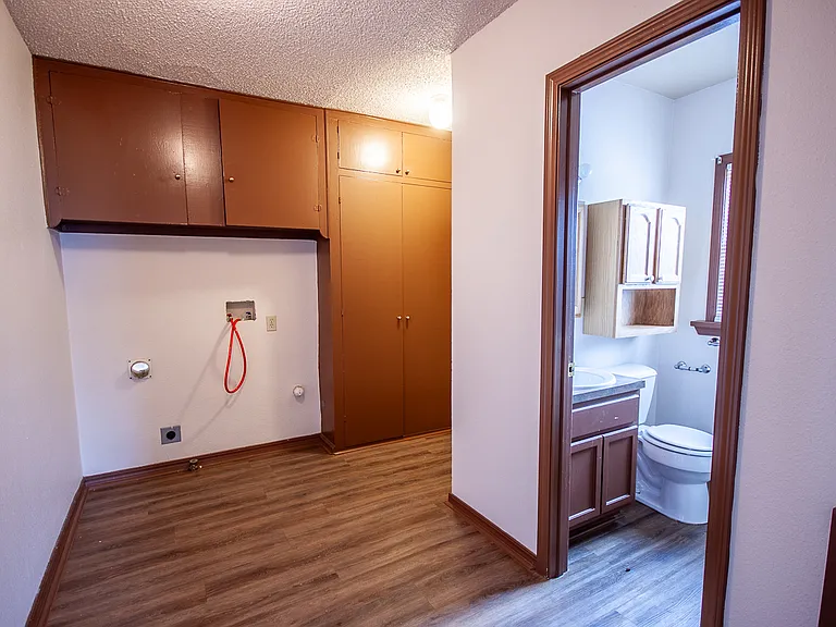 9 Pineway Blvd — Photo 8