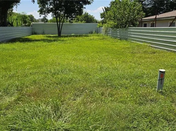 14128 Bridgeport Rd, Houston, TX 77047