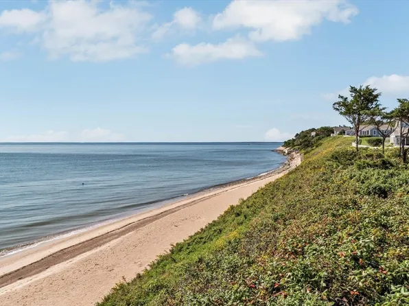 36 Brant Rock Rd #821, Mashpee, MA 02649