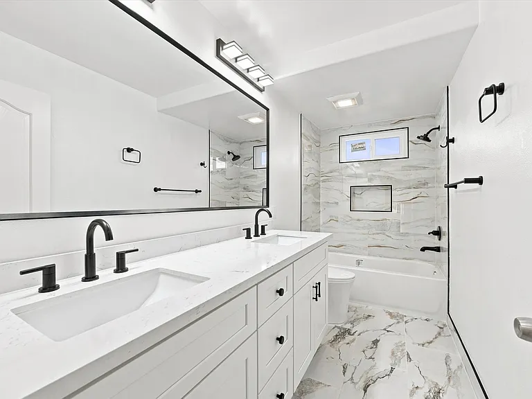 1220 Ocean Dr — Photo 25