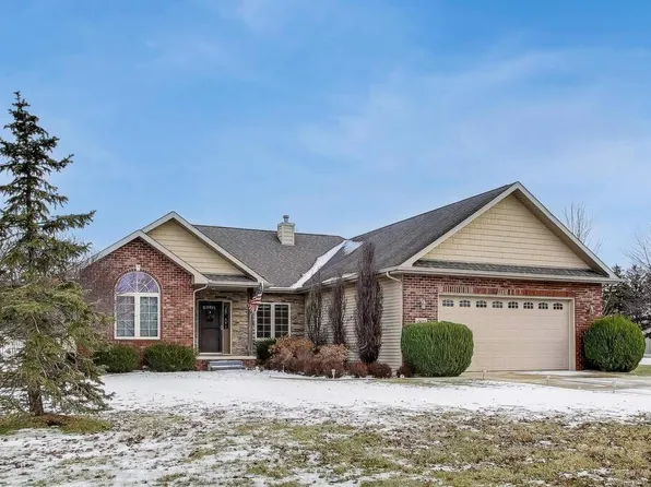 10055 Wisteria Lane St, John, IN 46373