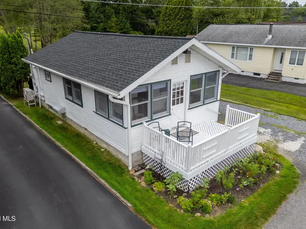 7 Kozy Lane, Ballston Spa, NY 12020