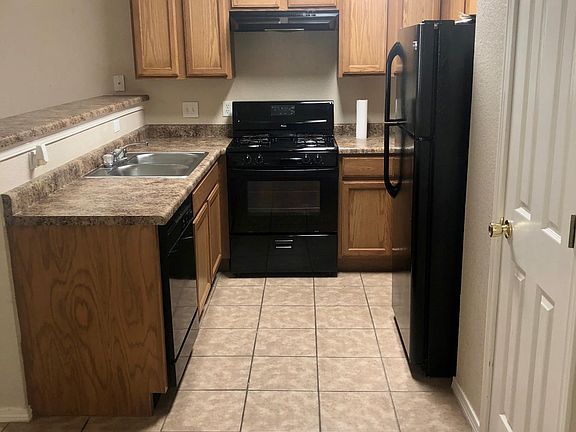 5th image of 10520 Canyon Sage Dr