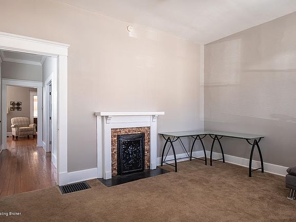 2nd image of 1814 Sherwood Ave