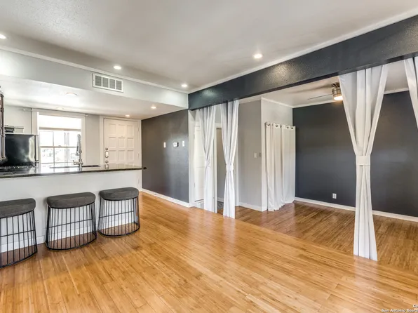66 BREES BLVD #55, San Antonio, TX 78209