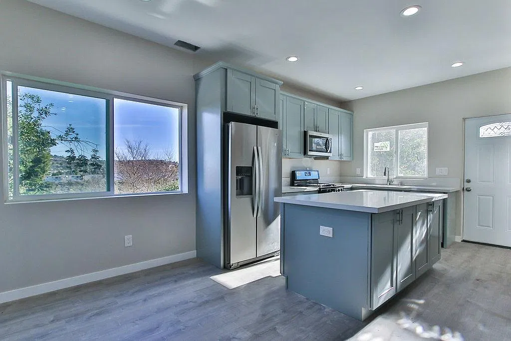 5314 Remington Rd — Photo 2