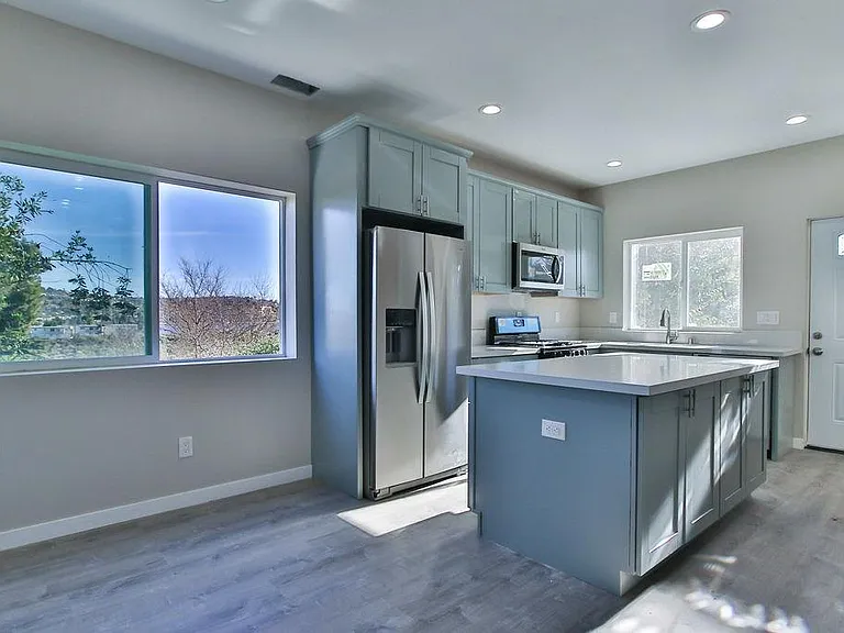 5314 Remington Rd — Photo 2