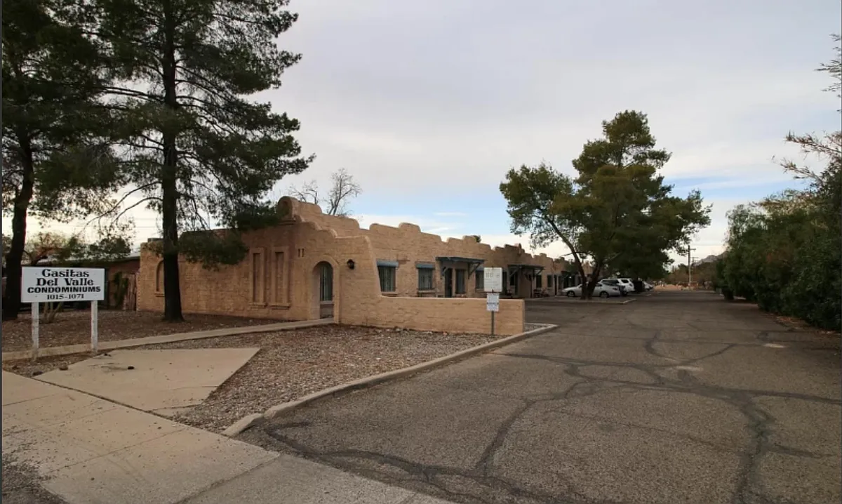 Building Photo - 1057 E Halcyon Rd