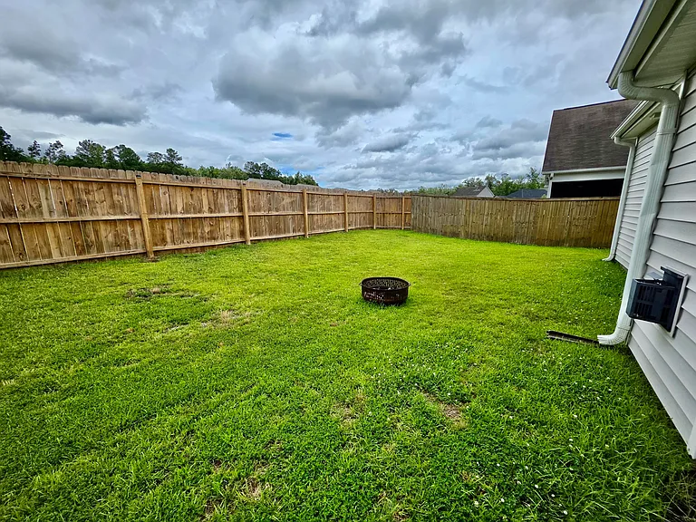 110 Nolin Rd — Photo 28