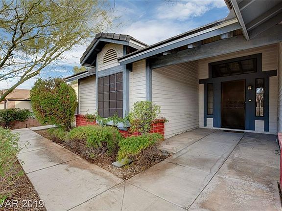 4th image of 2845 Mahogany Grove Ave