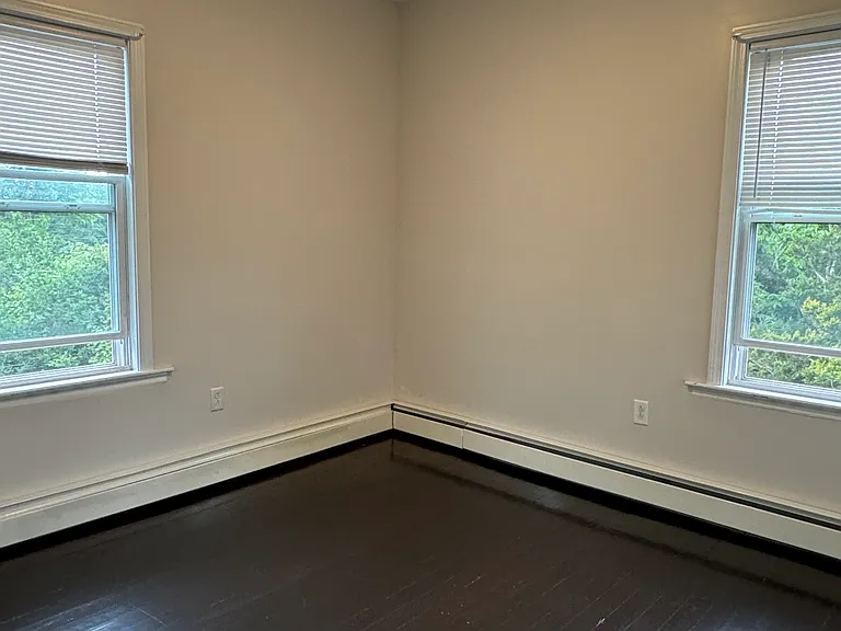 24 Potter St #2 — Photo 17