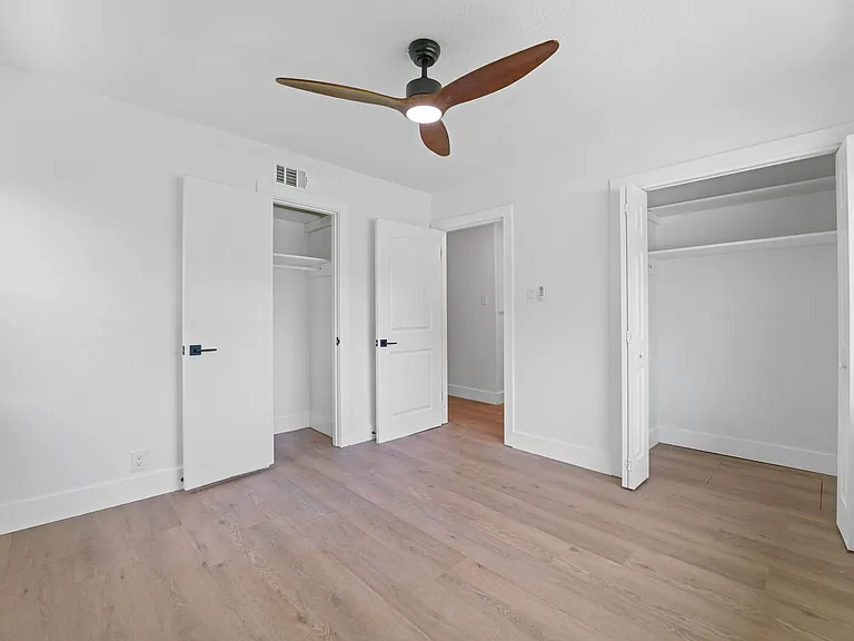 10746 Cotillion Dr — Photo 22