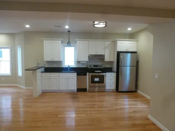 116 June St, Worcester, MA 01602