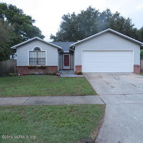335 Hickory Hollow Dr N Photo 1