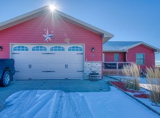 559 Hay Creek Rd E, Wright, WY 82732