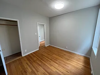 Rented by Sterea Agency