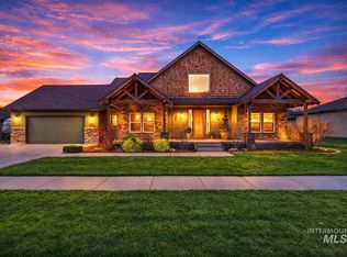 1785 Walnut Ave, Fruitland, ID 83619
