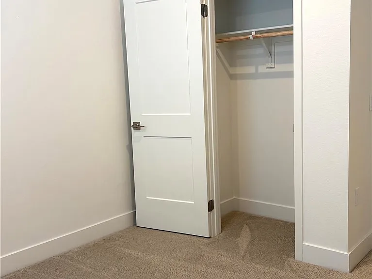 7267 Aura Cir — Photo 18