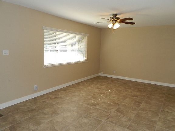 3rd image of 757 Alamos Ave