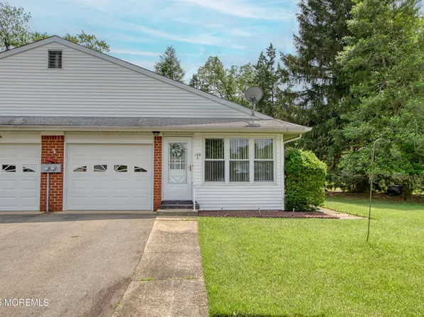 186 Laurel Place #B, Whiting, NJ 08759