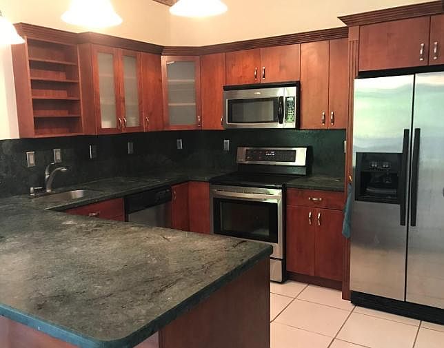 2nd image of 15956 SW 98th St