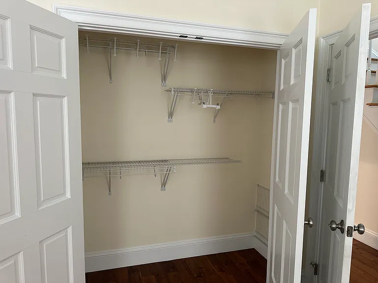 32 Cameron St #A — Photo 9