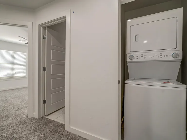 13522 Vinita Dr — Photo 13