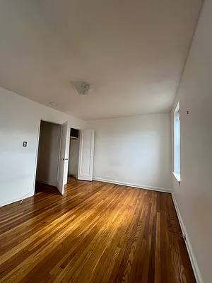 Rented by AZ REALTY NYC LLC | media 25